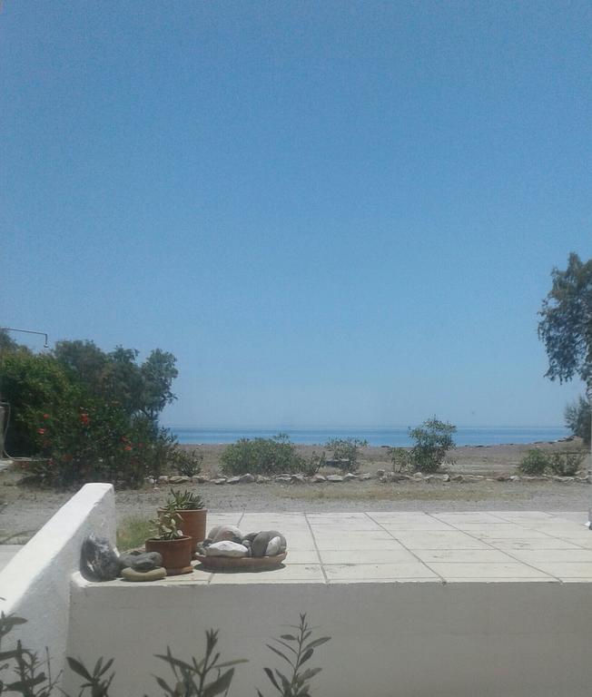 Vamare Beachfront House Gennadi Exterior foto